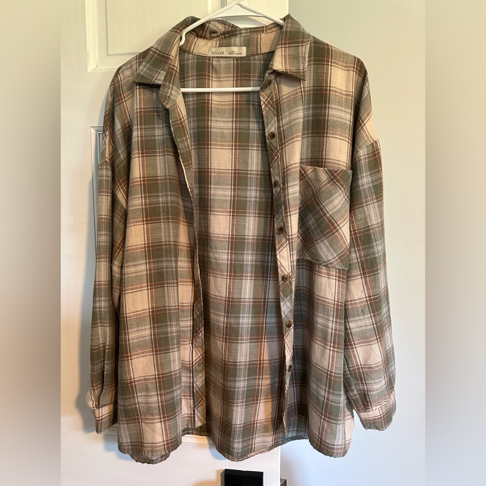 BE COOL button down flannel